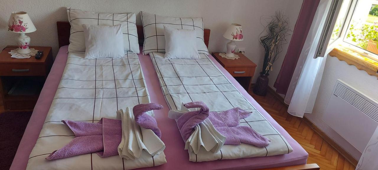 Apartments Zegarac House โคเรนนิซา ภายนอก รูปภาพ