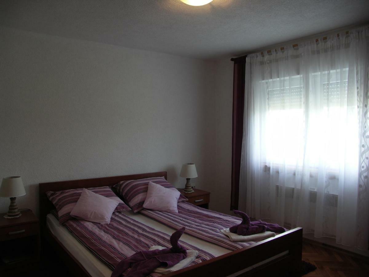 Apartments Zegarac House โคเรนนิซา ภายนอก รูปภาพ