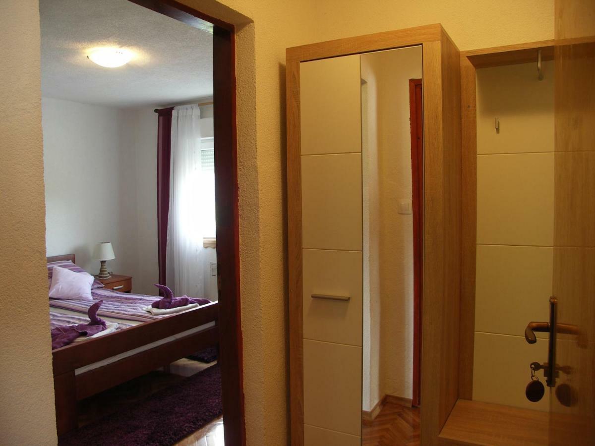 Apartments Zegarac House โคเรนนิซา ภายนอก รูปภาพ